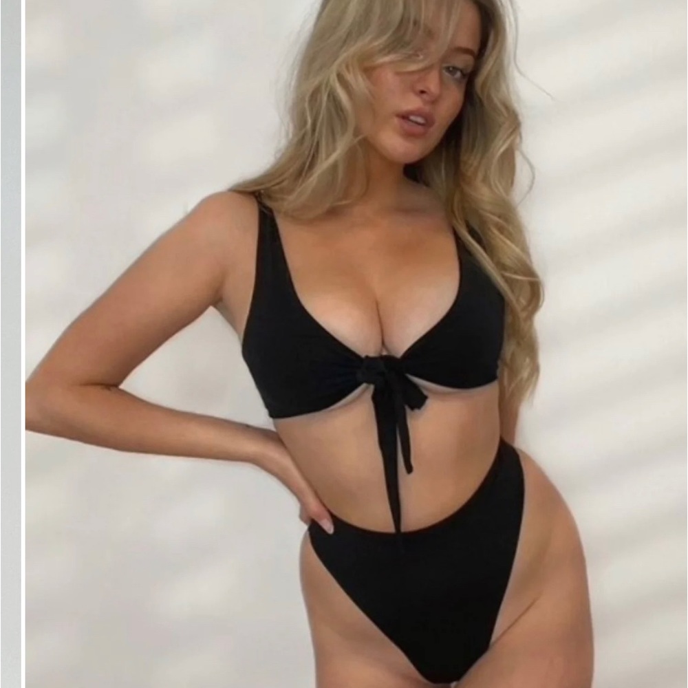 437 Kenzie top and Aubrey bottoms